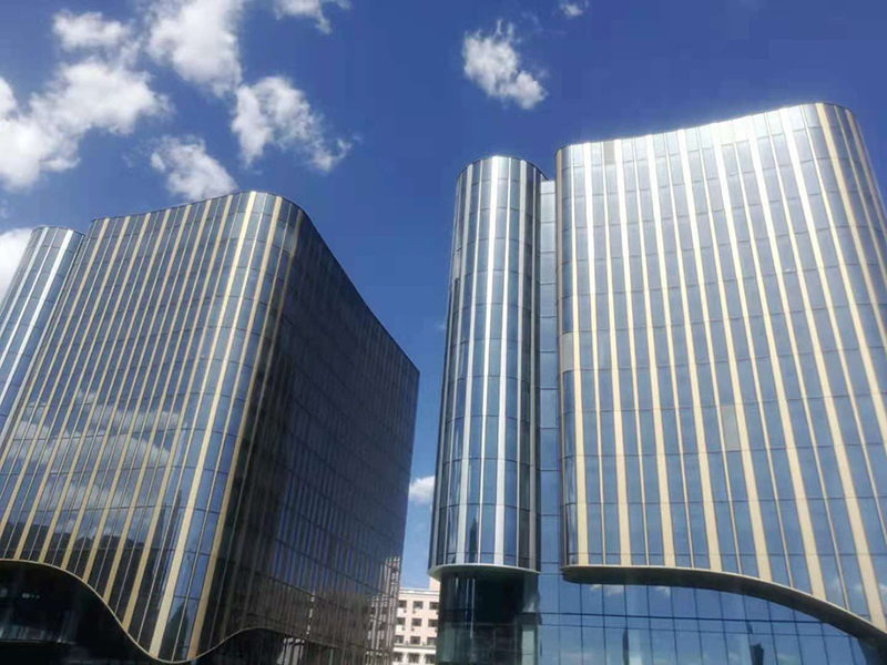 盛達(dá)拉彎