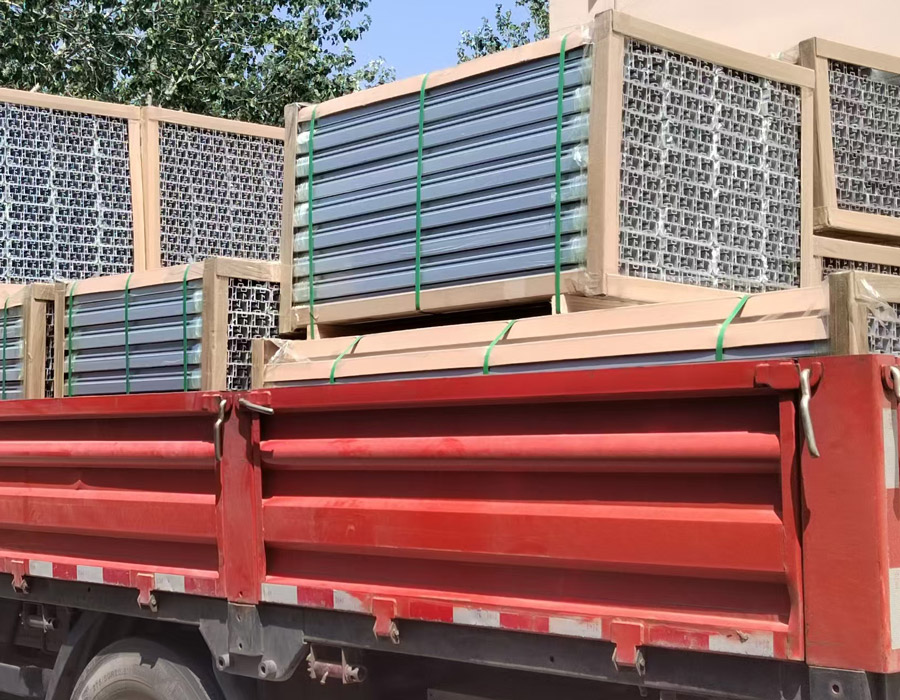 北京拉彎加工廠中導軌鋁型材拉彎在不同領(lǐng)域的實際應用場景